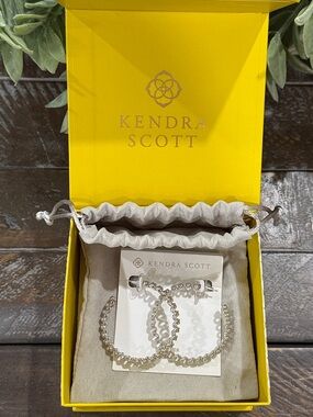 Kendra Scott Fallyn Hoop Earrings in Rhodium Silver - New with jewelry bag & box